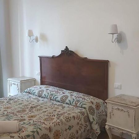 Casa Fileti Bed & Breakfast Palermo Exterior photo