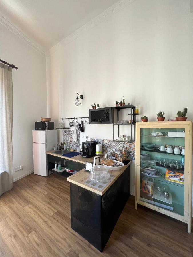 Casa Fileti Bed & Breakfast Palermo Exterior photo